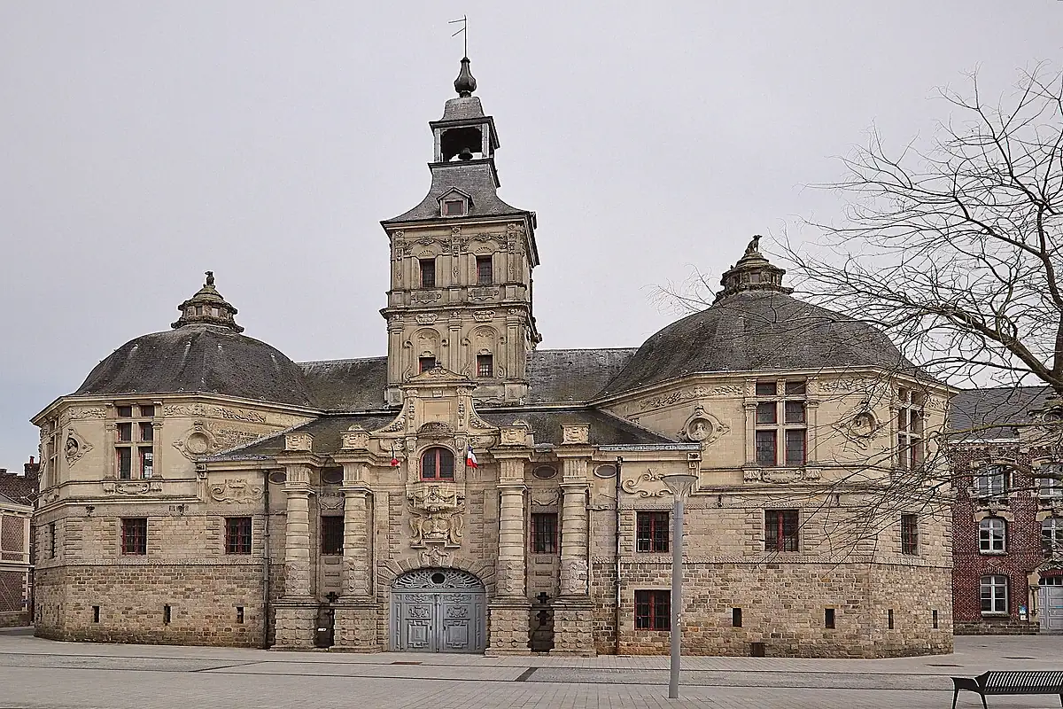 Saint-Amand-les-Eaux vue depuis l'espace public