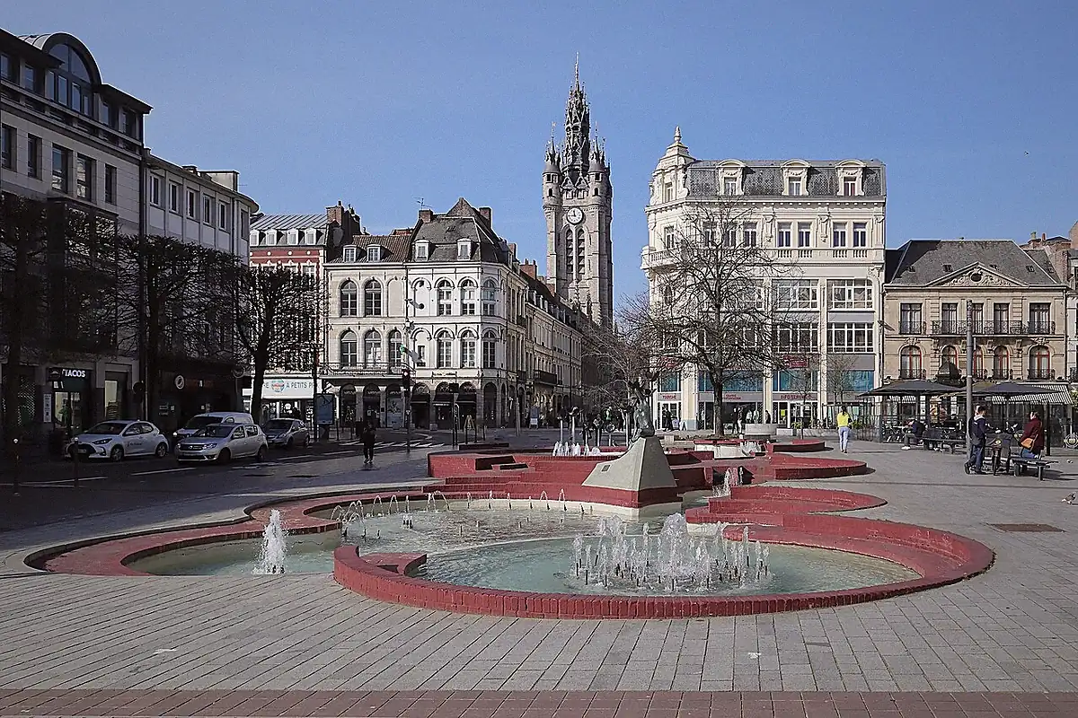 Douai vue depuis l'espace public